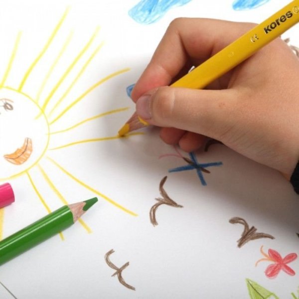 JUMBO KOLORES trojhranné pastelky 5 mm, s jumbo ořezávátkem / 2