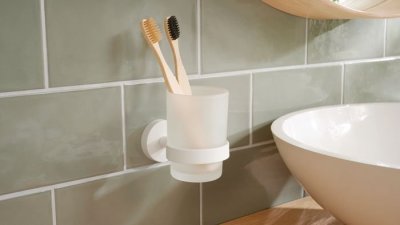 Kalia  - tesa_Moon_White_Tumbler_Holder_40576_ap.jpg
